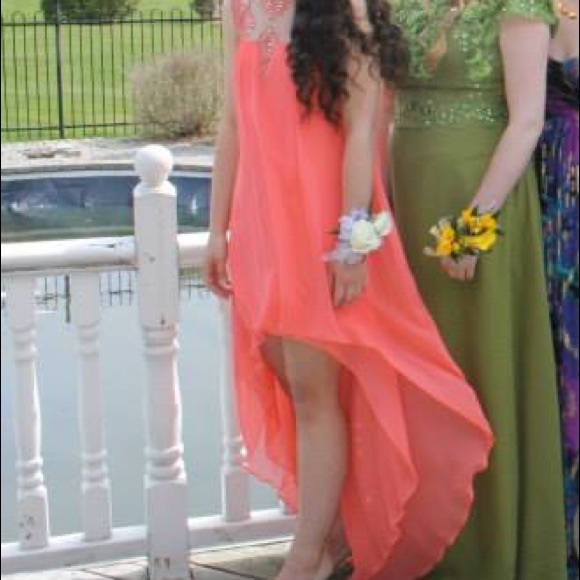 BCBG MAXAZRIA SILK HIGH-LOW DRESS - Picture 2 of 8